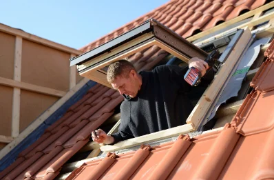 Pose de fenêtres de toit Velux à Bézéril